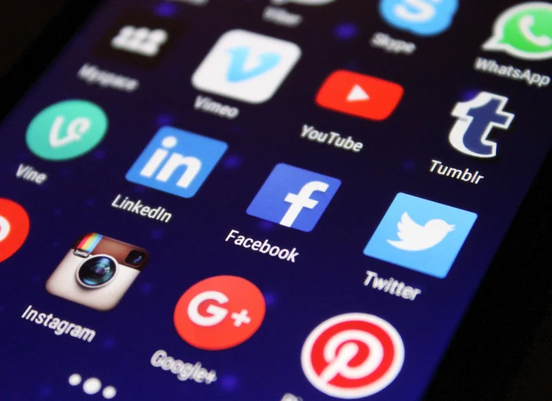 Comment être visible sur X (Twitter) après être passé en public